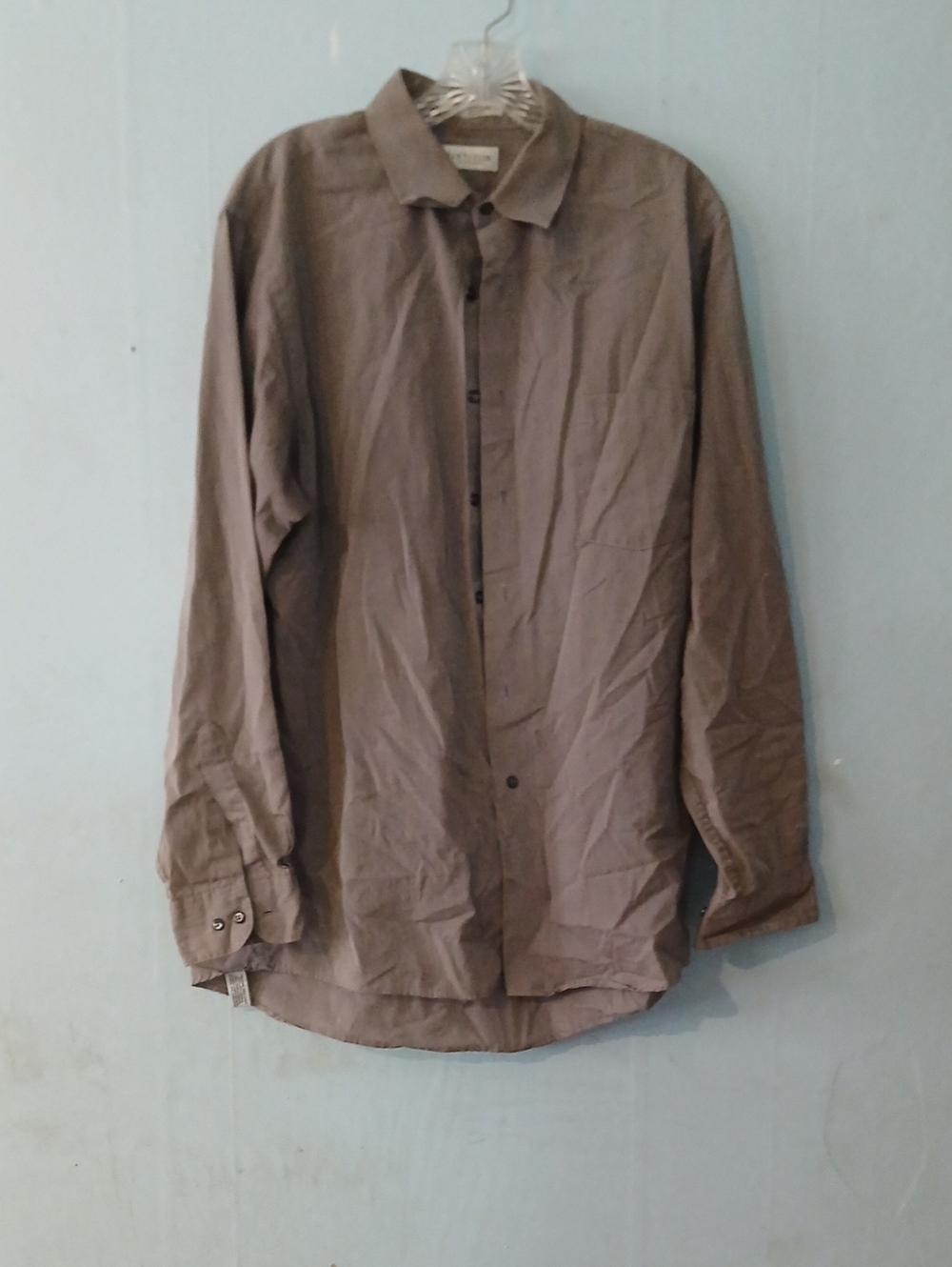 Van Heusen Men's Grey Button Down Shirt